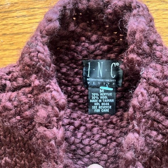 I.N.C International Concept Women Wool Blend Sweater - Picture 3 of 8